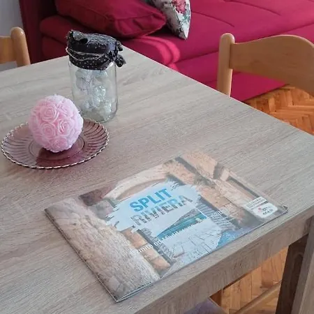 Ivan Apartament *