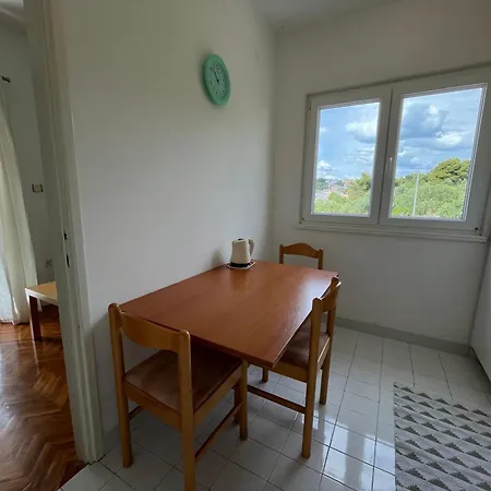 Ivan Apartman
